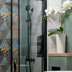 Cozy With Parking In By Renters بوزنان